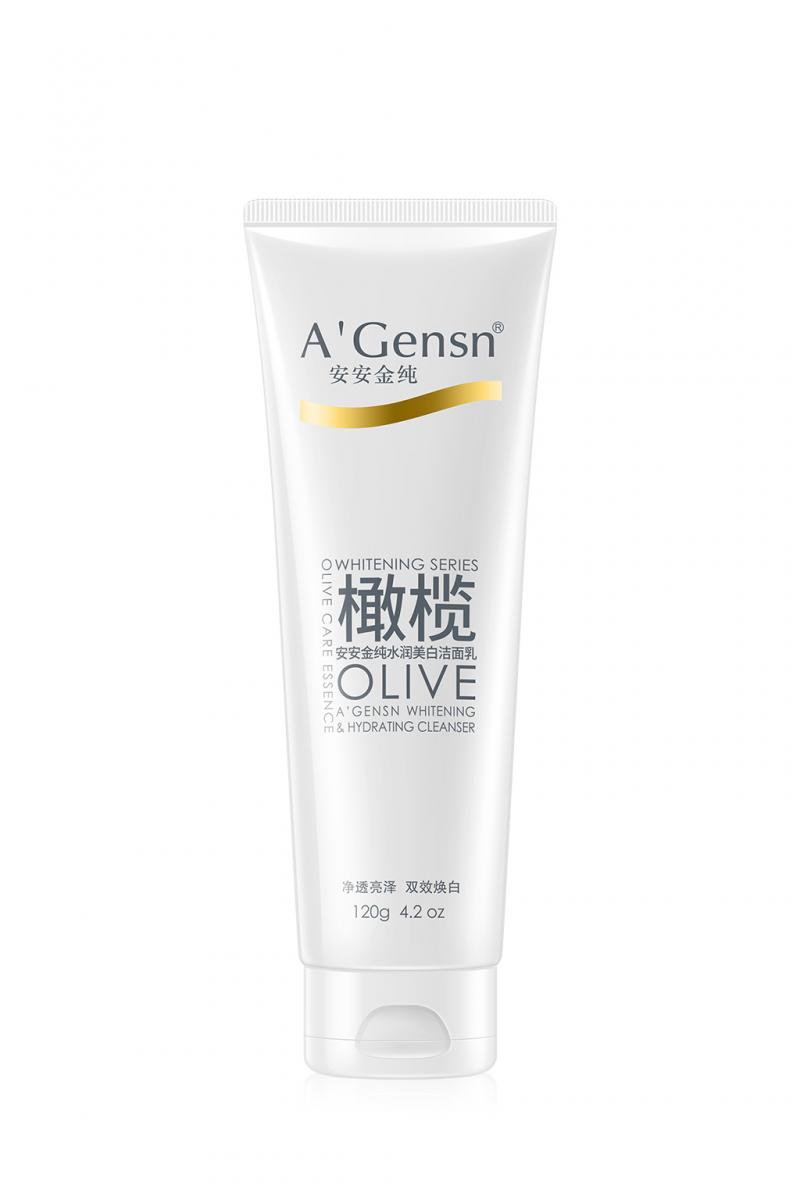 水润美白洁面乳